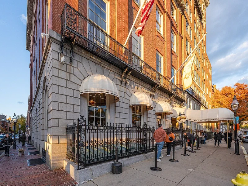 Cheers — The Original Bull & Finch Pub